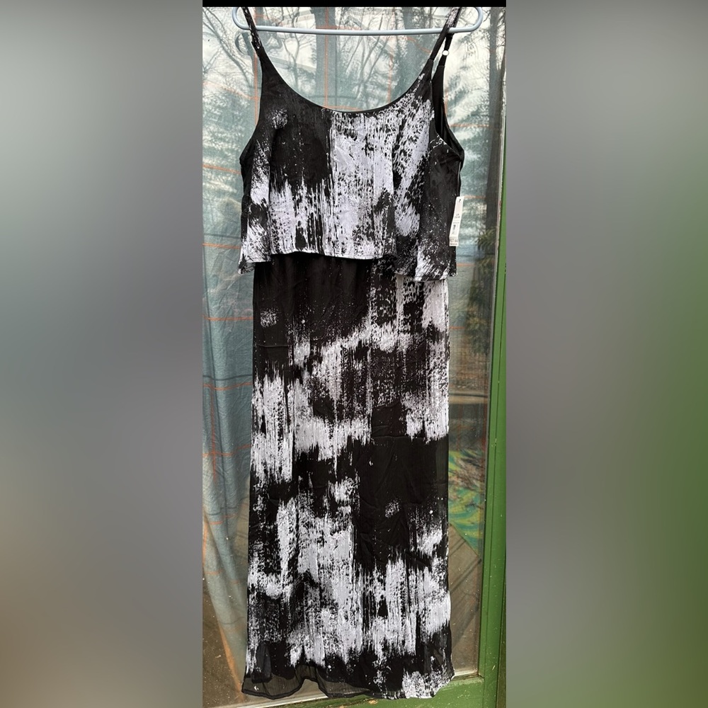 Black & white dress